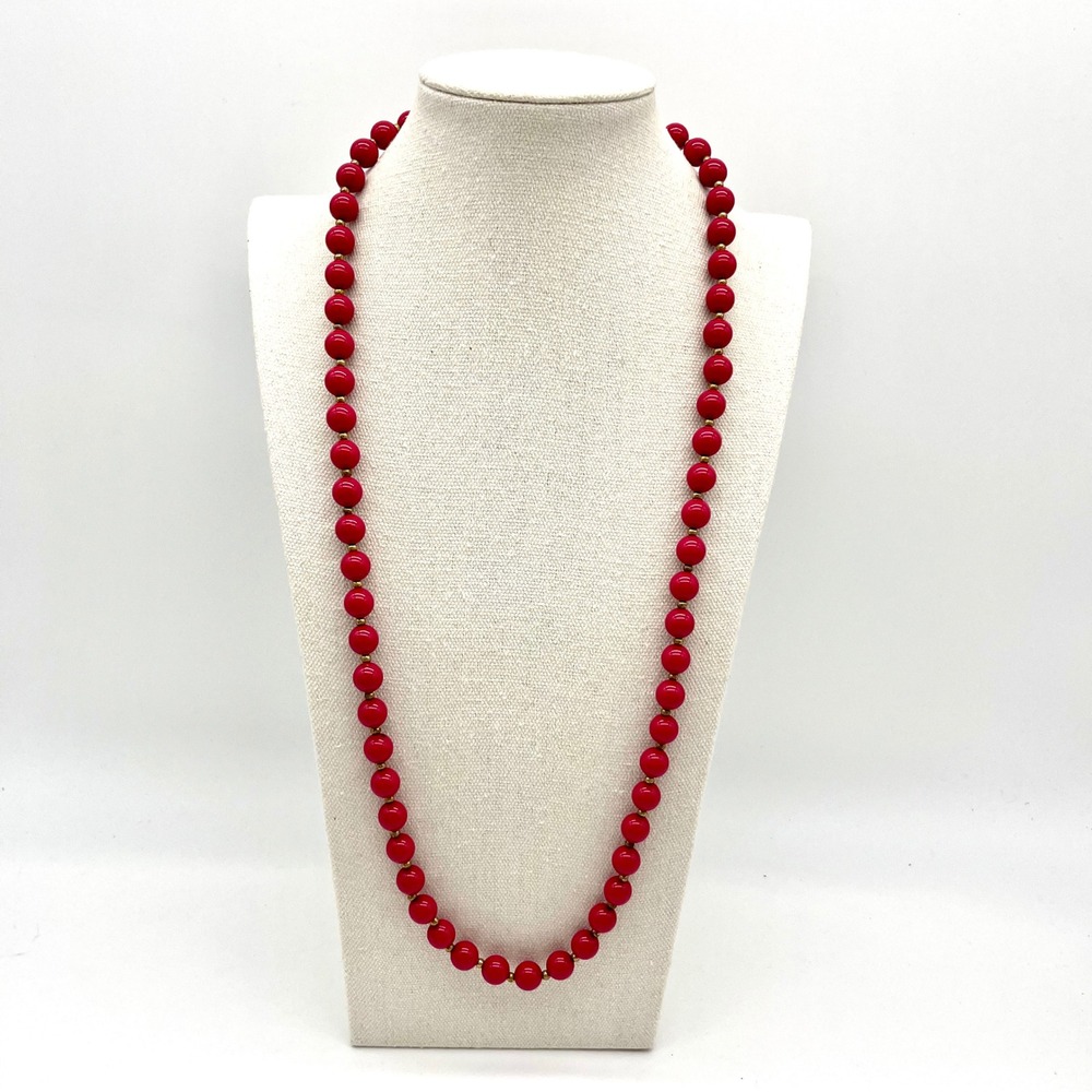 Reddish Pink Lucite Bead Necklace Gold Accent Vintage‎ Costume Jewelry
